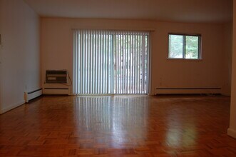 10 Longwood Dr in Andover, MA - Building Photo - Building Photo
