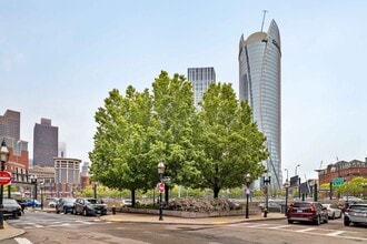 9 N Margin St, Unit 2 in Boston, MA - Foto de edificio - Building Photo
