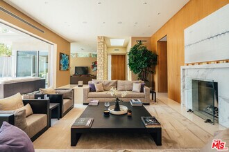 1470 Carla Ridge in Beverly Hills, CA - Building Photo - Building Photo