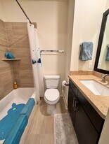 1702 Alamo St in Houston, TX - Building Photo