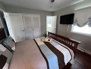 123 Lester Ct in Burlington, NC - Building Photo - Building Photo