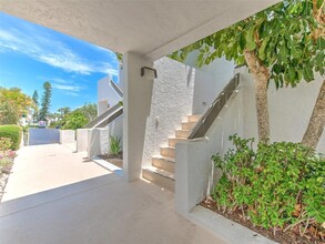 739 Bayport Way, Unit 739 in Longboat Key, FL - Building Photo - Building Photo