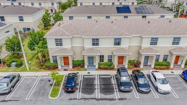 544 NE 4th St in Florida City, FL - Building Photo - Building Photo