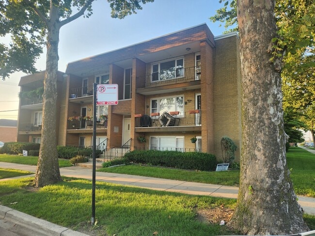 property at 6759 W 64th St