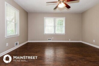 4297 Iowa Dr in Forest Park, GA - Building Photo - Building Photo