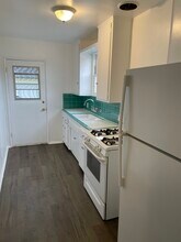 334 W Alameda Ave, Unit 2 in Burbank, CA - Foto de edificio - Building Photo