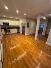 178 Bowen St in Boston, MA - Building Photo - Building Photo