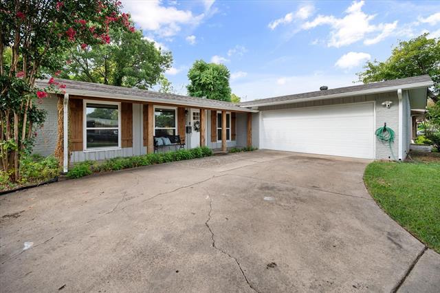 3234 High Lark Dr in Dallas, TX - Building Photo