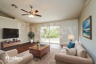 819 Atherton Ave in Lehigh Acres, FL - Building Photo - Building Photo