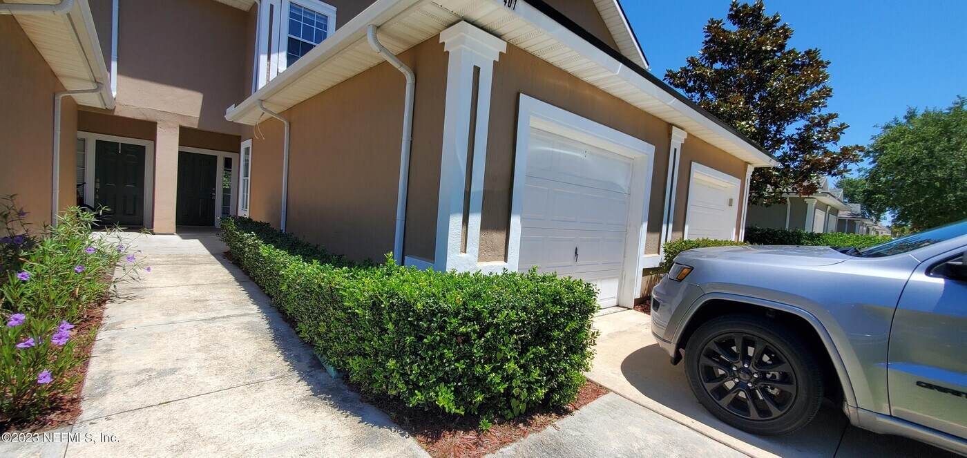 401 Scrub Jay Dr in St. Augustine, FL - Building Photo