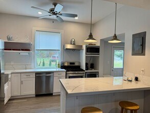 203 Eppling Ln in Pembroke, VA - Building Photo - Building Photo