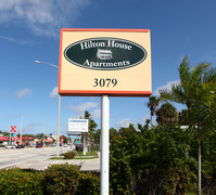 Hilton House in Ft. Myers, FL - Building Photo - Building Photo