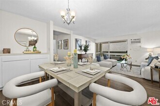 360 S Euclid Ave in Pasadena, CA - Foto de edificio - Building Photo