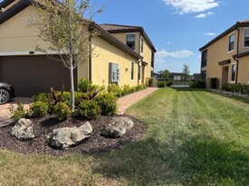 12415 Ghiberti Cir in Venice, FL - Building Photo