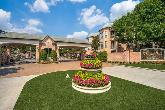 Vintage Park Apartments in Houston, TX - Building Photo - Building Photo