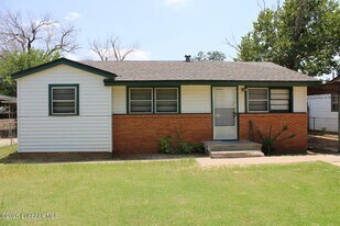 3319 Jarvis St in Lubbock, TX - Building Photo