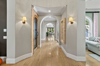 23 Boardwalk in Newport Beach, CA - Building Photo - Building Photo