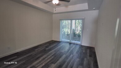 3162 Oleander Ave in Fort Pierce, FL - Building Photo - Building Photo