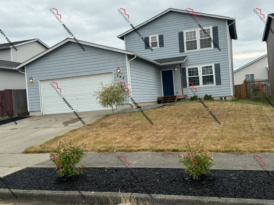 154 Hannah Ln in Chehalis, WA - Building Photo