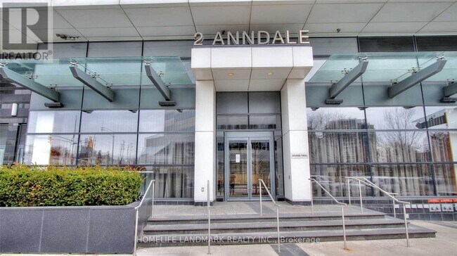 2-2102 Anndale Dr in Toronto, ON - Building Photo - Building Photo