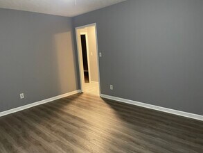 107 Oliver St in Ashland City, TN - Building Photo - Building Photo