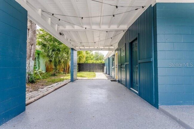 511 San Juan Blvd, Unit 2 in Orlando, FL - Building Photo - Building Photo
