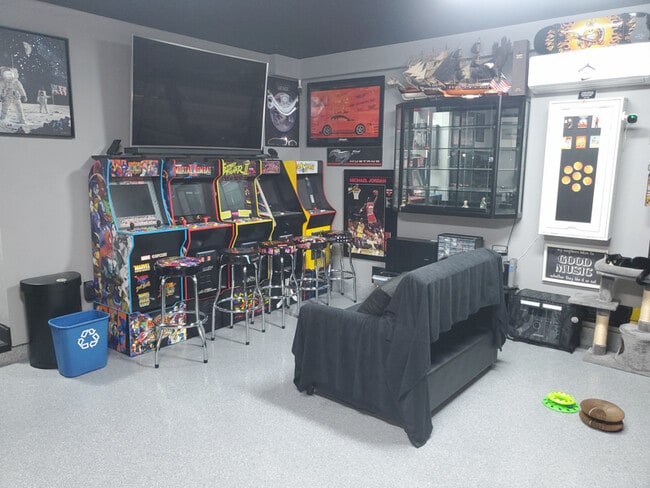 22956 Scribner Dr in Moreno Valley, CA - Foto de edificio - Building Photo