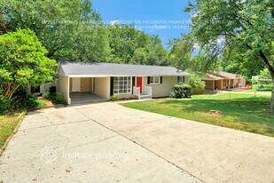 2642 Hill Ln in Gastonia, NC - Building Photo