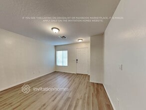 22512 W Desert Bloom St in Buckeye, AZ - Foto de edificio - Building Photo