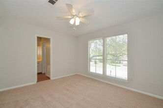 14106 Locke Ln in Houston, TX - Building Photo - Building Photo