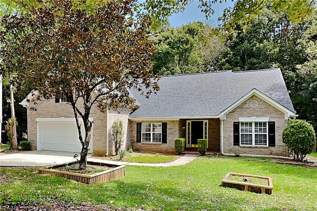 2522 Oak Bluff Dr in Dacula, GA - Building Photo