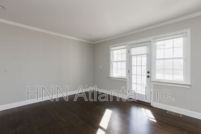 36 Sheridan Dr NE in Atlanta, GA - Building Photo - Building Photo
