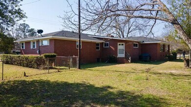 614 Camellia St NE in Aiken, SC - Building Photo - Building Photo