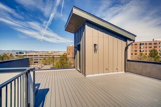 Corona Townhomes in Englewood, CO - Building Photo - Building Photo