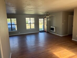 3601 Dana Dr in Durant, OK - Building Photo - Building Photo