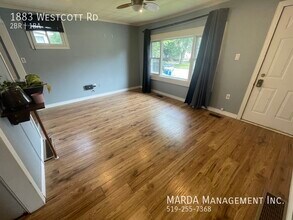 1883 Westcott Rd in Windsor, ON - Building Photo - Building Photo