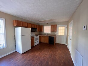 450-452 Taleeda Ct in Auburn, AL - Building Photo - Building Photo