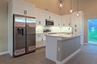 2821 Avenue L in Fort Worth, TX - Building Photo - Building Photo
