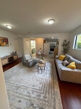 14367 Melrose Dr in Surrey, BC - Building Photo - Building Photo