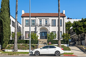 The Gates/The Arch in Los Angeles, CA - Building Photo - Building Photo