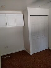 6 Hillcrest Rd in bolton, CT - Building Photo - Building Photo