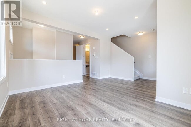 238 Speckled Alder Row in Ottawa, ON - Building Photo - Building Photo