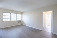 500-522 NE 78th St. in Miami, FL - Foto de edificio - Interior Photo