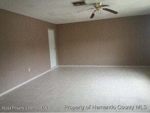 27334 Dale Ave in Brooksville, FL - Building Photo - Building Photo