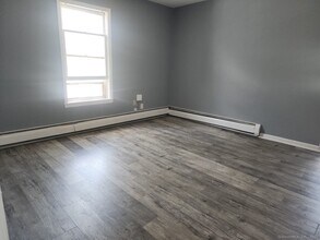 88 Twiss St in Meriden, CT - Foto de edificio - Building Photo