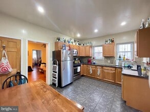 416 N 31st St in Philadelphia, PA - Building Photo - Building Photo