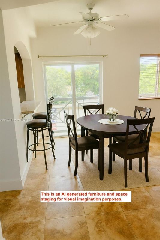 357 N Royal Poinciana Blvd in Miami Springs, FL - Building Photo - Building Photo