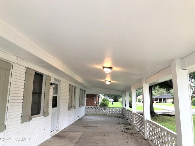 113 Charlene Dr in Lafayette, LA - Building Photo - Building Photo