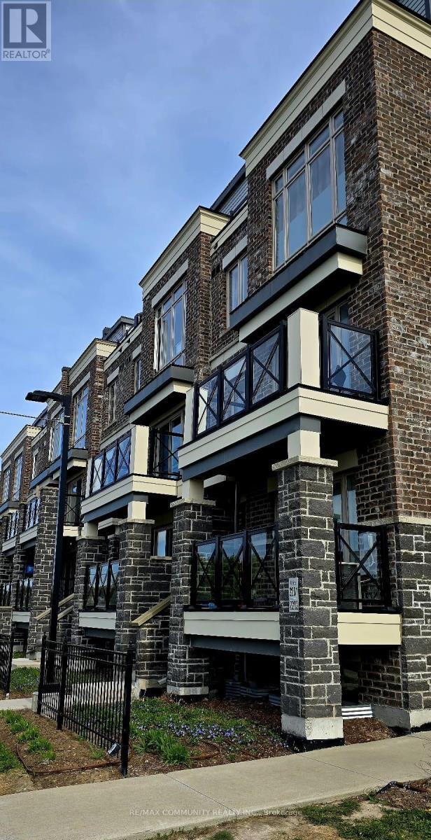 10-2210 Westmeath Ln in Markham, ON - Building Photo - Building Photo