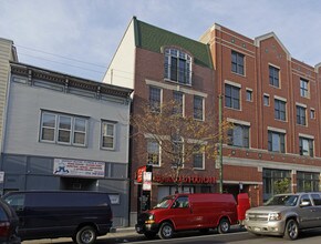 2840 N Lincoln Ave in Chicago, IL - Building Photo - Building Photo